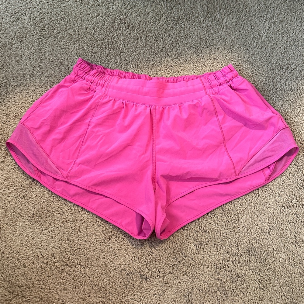 Lululemon Hotty Hot 2.5” Shorts